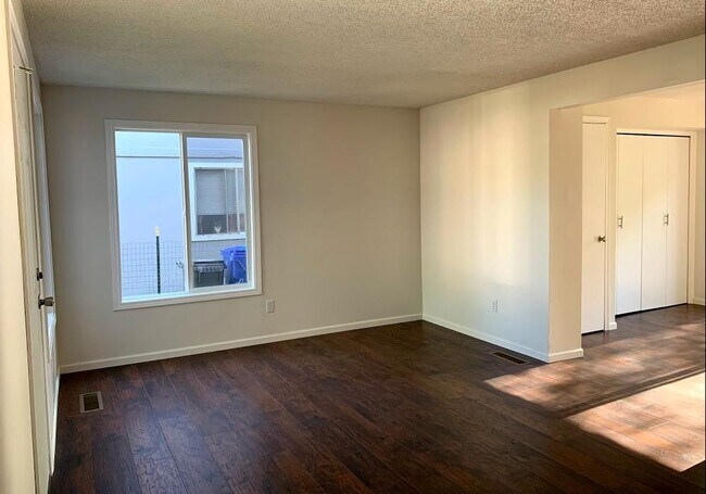 Building Photo - 5339 Baxter Ct SE