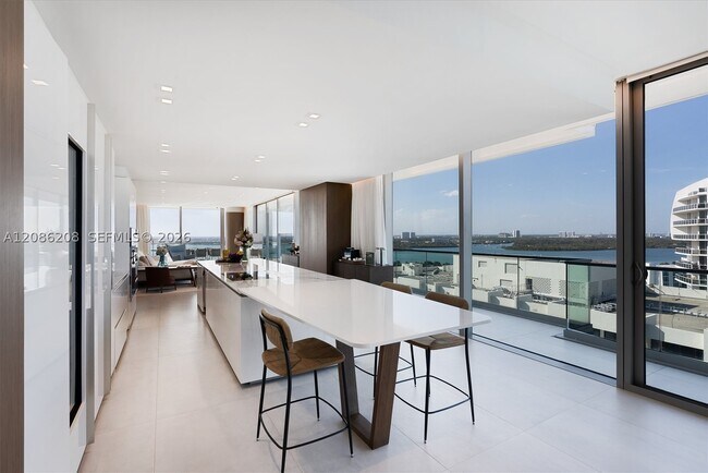 Building Photo - 10203 Collins Ave