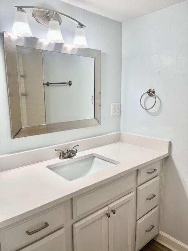 Building Photo - Coastal Charm Meets Resort Living – 2BR/2BA in Gated Seascape Neighborhood