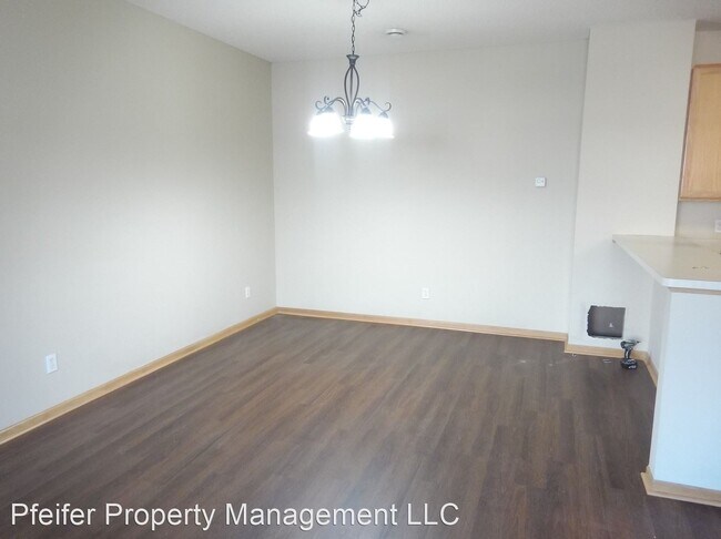 Building Photo - 2 br, 2 bath House - 851 Willow Glen Court