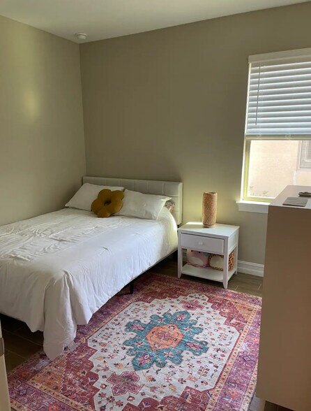 Bedroom 2 - 681 Maraviya Blvd