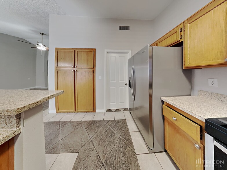 Building Photo - 2829 Du Barry Manor Ln