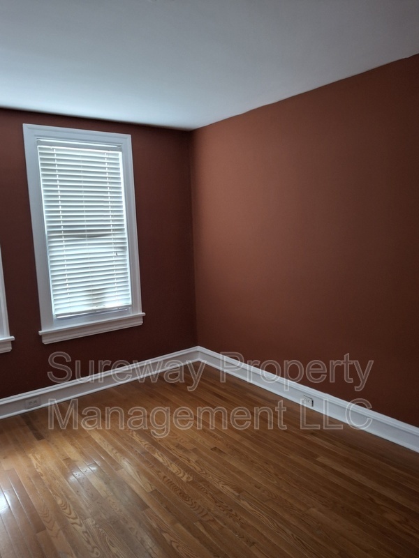 Building Photo - 878 Haddon Ave