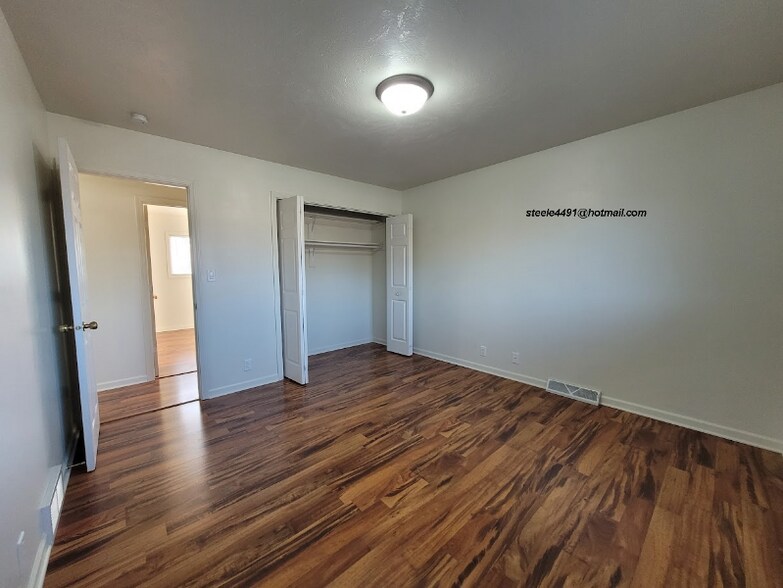 Building Photo - 1213 Wilroy Rd