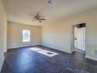 Building Photo - Beautiful  3 Bed 2 Bath Home in Corsicana!