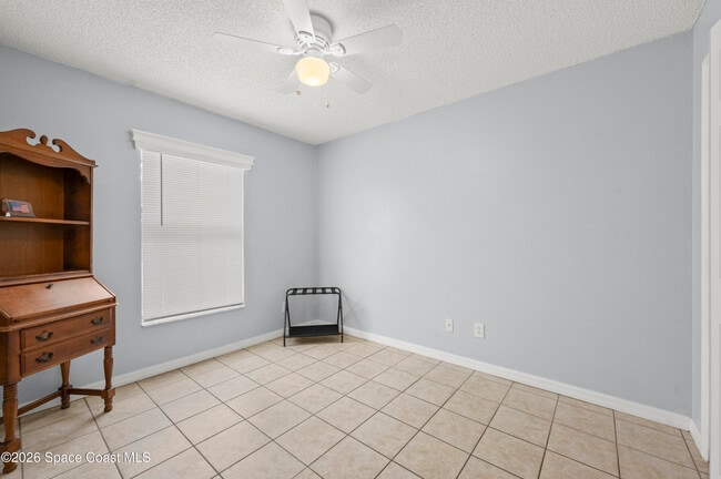 Building Photo - 3219 Hainsworth Ave SE