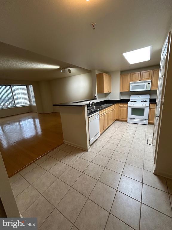 Building Photo - 2726 Gallows Rd