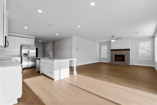 Building Photo - 135 Mesa Dr