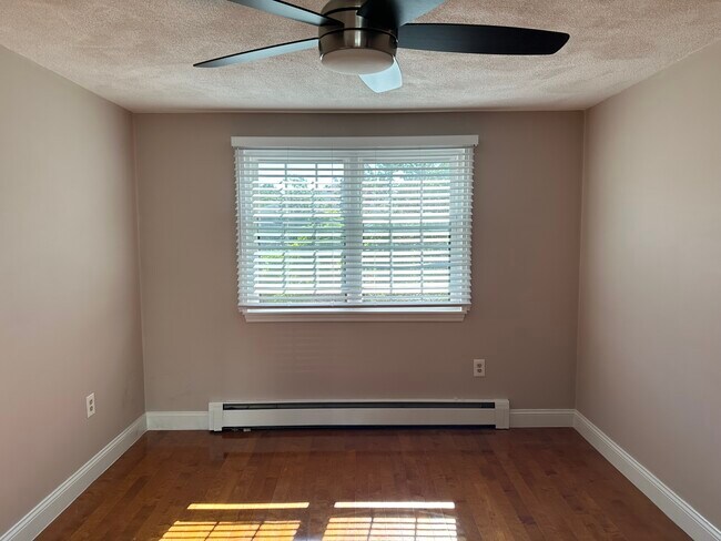 Bedroom view from Closet - 16 Kenmar Dr