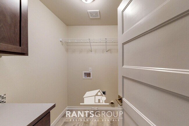 Building Photo - Built in 2023! Easy freeway access from Tumwater!