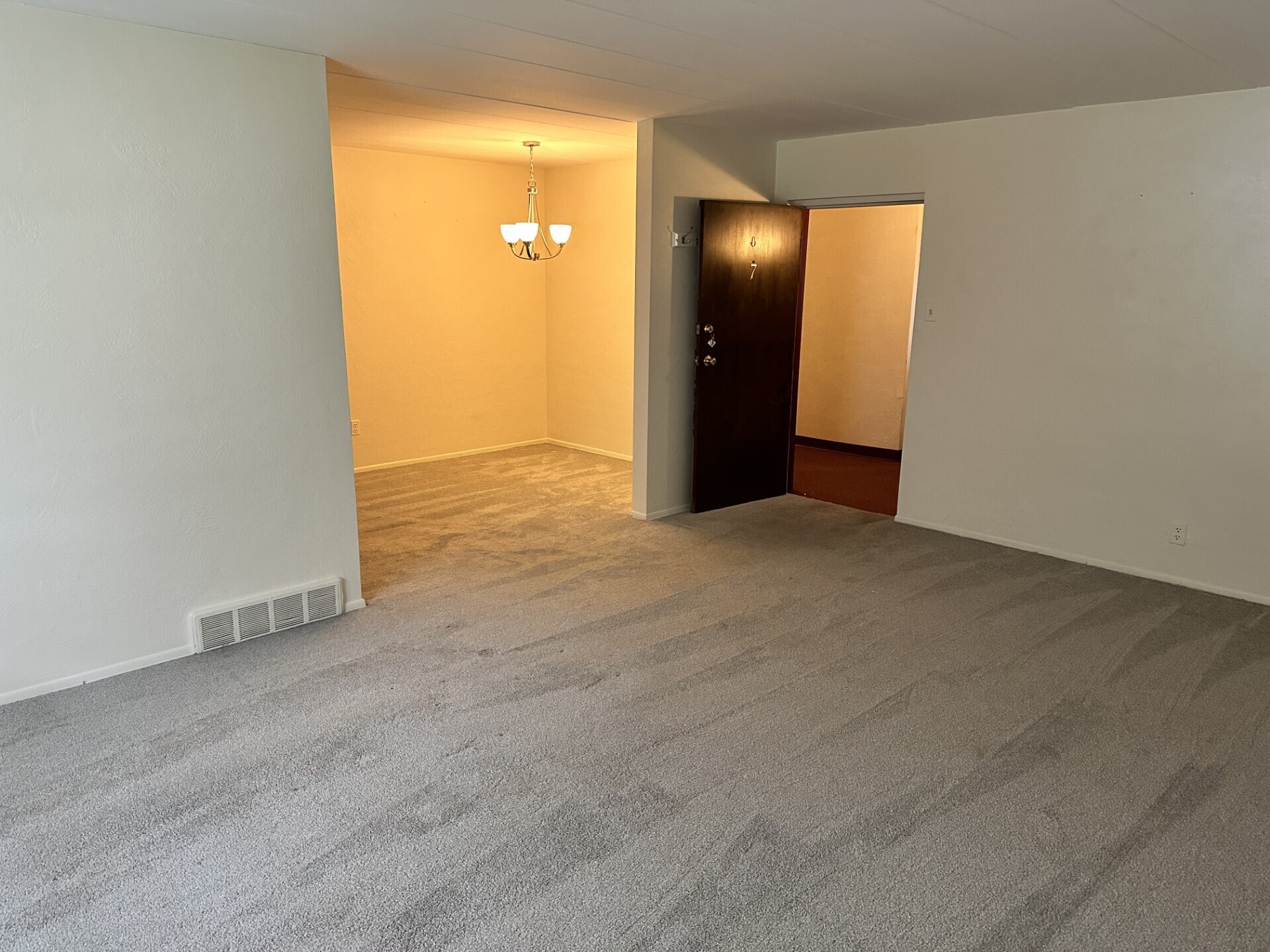 Building Photo - 301 Bigham St
