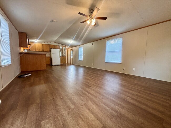 Building Photo - 13295 Pecan Tree Dr