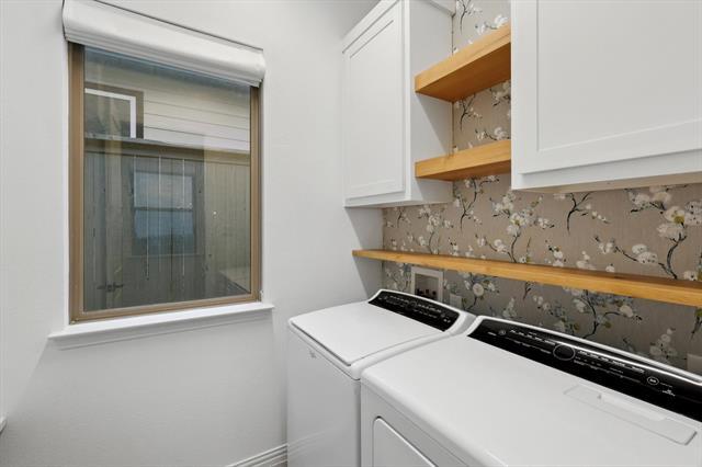 Building Photo - 2217 Elm Pl