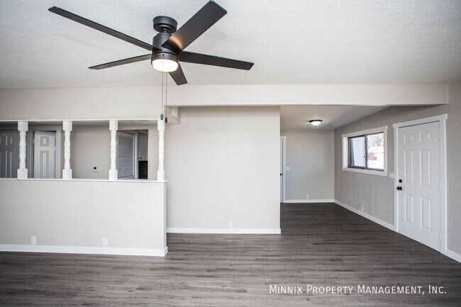 Building Photo - 2725 63rd St