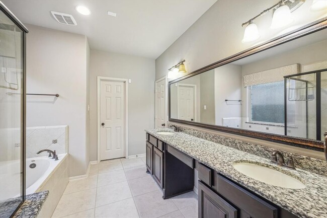 Building Photo - 29146 Crested Butte Dr