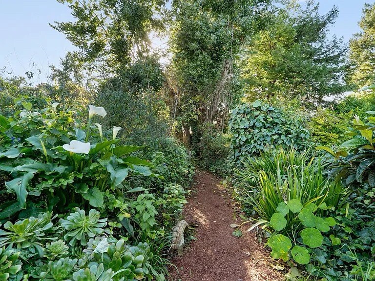 Building Photo - 131 Spring St