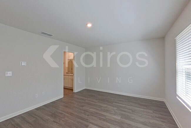 Building Photo - 364 Ironwood Ct