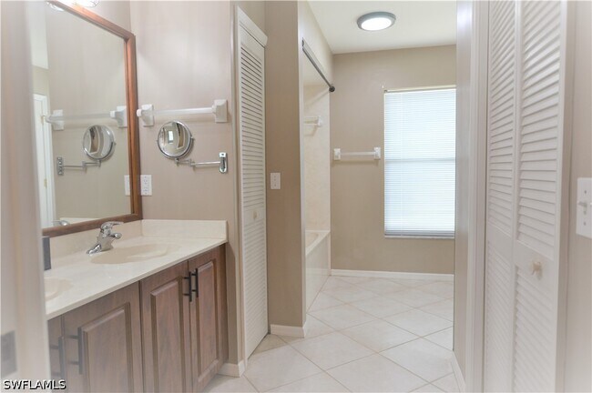 Building Photo - 214 Palmetto Dunes Cir