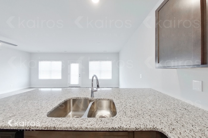 Building Photo - 6030 Taramore Ln NW
