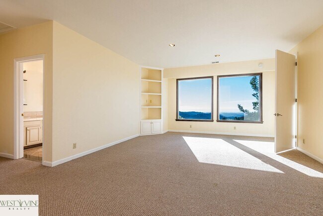 Building Photo - Oceanview Mountain Retreat Home On 3+ Acres