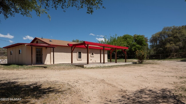 Building Photo - 1560 N John Adams St