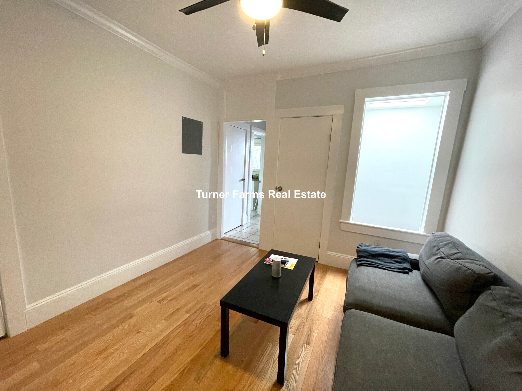 Building Photo - 27 Lambert St