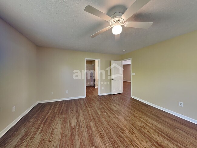 Building Photo - 12024 Seahawks Ln