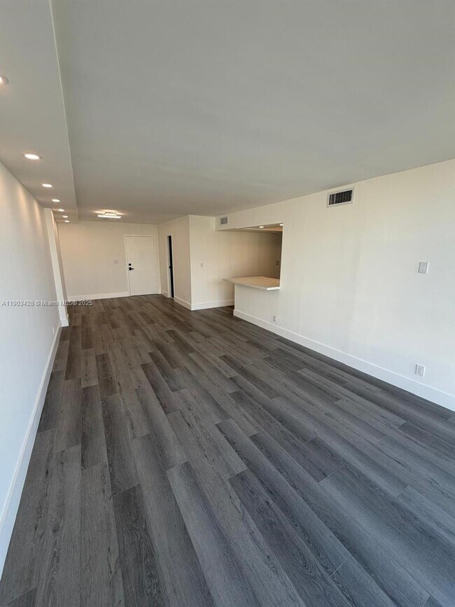 Building Photo - 801 Three Islands Boulevard