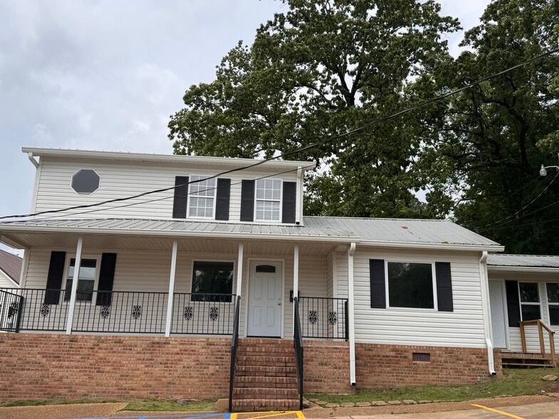Building Photo - 1511 Alabama Ave