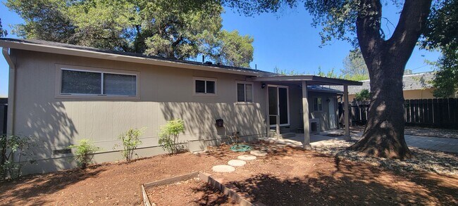 Building Photo - 2891 Alfreda Way