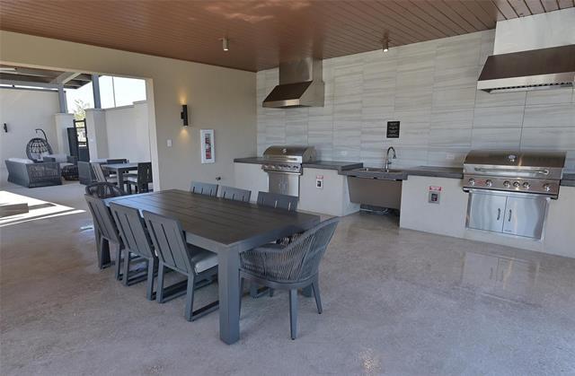 Building Photo - 2512 Goldfinch Dr