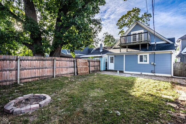 Building Photo - 1624 Fletcher Ave