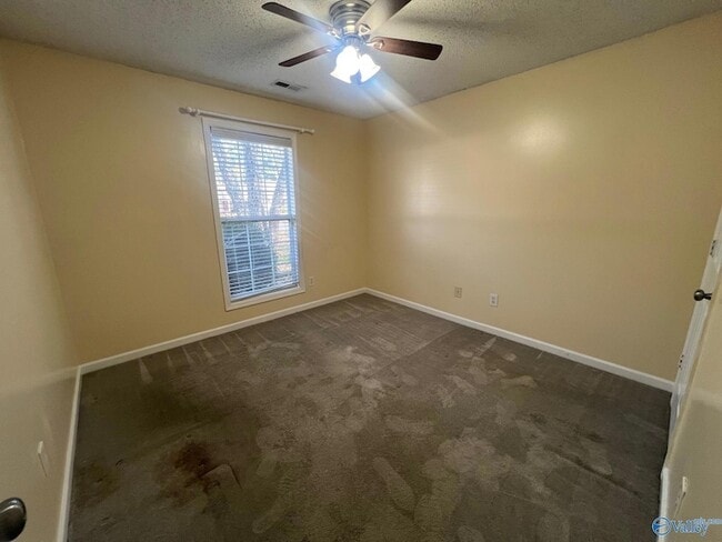 Building Photo - 108 Ann Bradley Dr