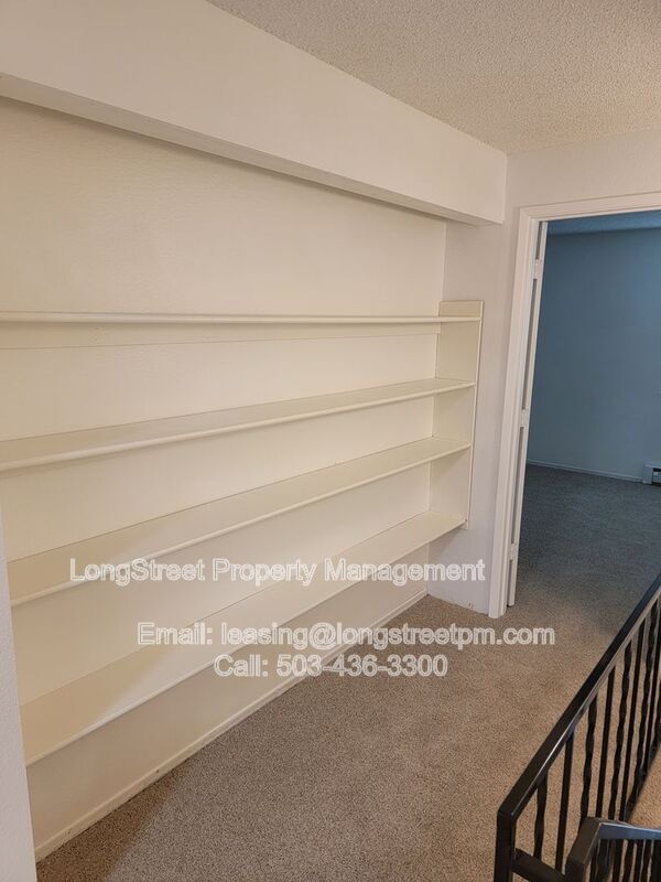 Building Photo - 3151 N Shore Dr SE