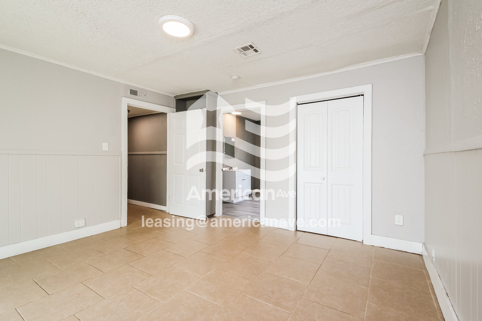 Building Photo - 1416 N Joplin Ave