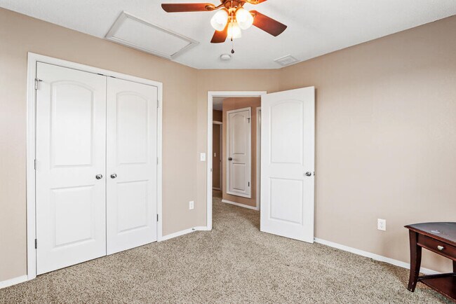 Building Photo - 5905 Redstone Mesa Ct