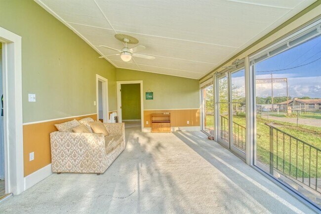 Building Photo - 3952 Tin Top Rd