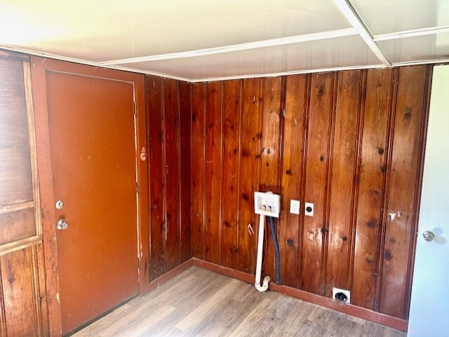 Building Photo - 715 W Wood St