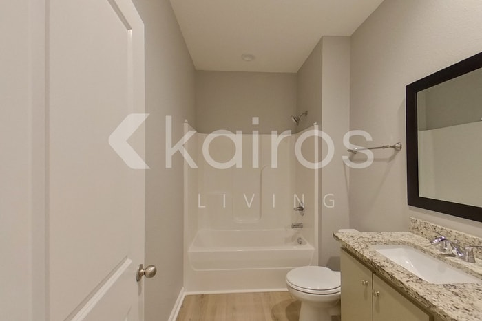 Building Photo - 10114 W 20th St