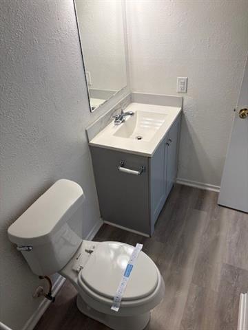 Building Photo - 916 Tulip Trail