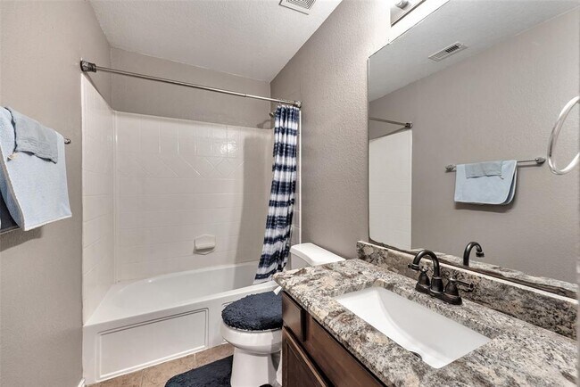 Building Photo - 3037 Boxwood Springs Ln