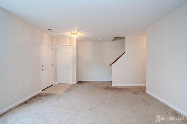 Building Photo - 5 Rafting Way