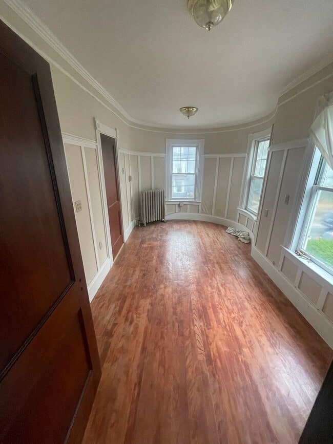 Building Photo - Spacious 4BR/3BA Home in Downtown Dover — Freshly Updated, Walk to Everything