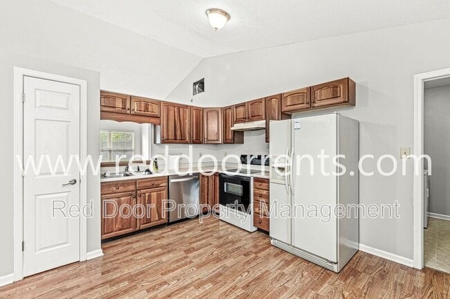 Building Photo - 10051 Long Meadow Dr