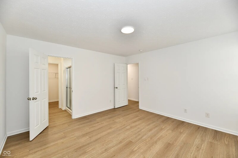 Building Photo - 931 Maidstone Ave