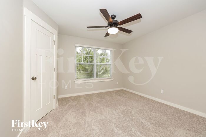 Building Photo - 2037 Hamilton Hill Dr