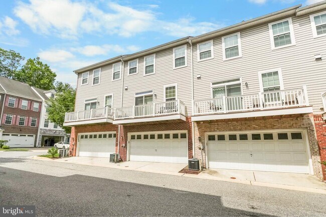 Building Photo - 9624 Westerdale Dr