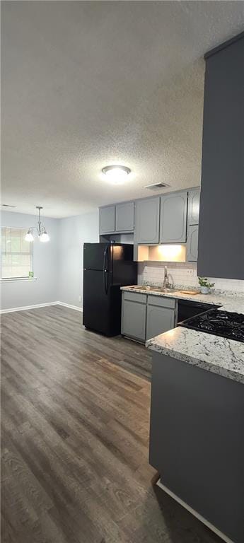 Building Photo - 8460 Pineland Dr