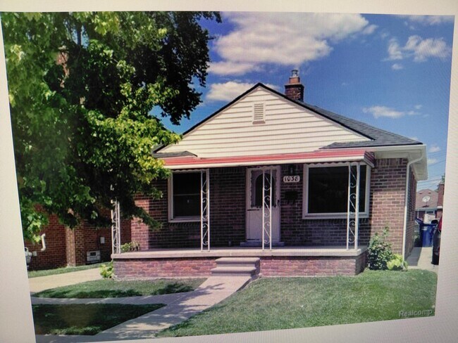 Building Photo - 1038 Detroit Ave