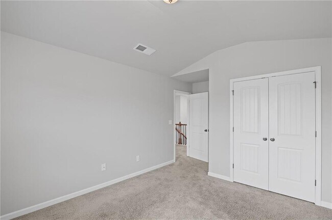 Building Photo - 2106 Cadenza Cir